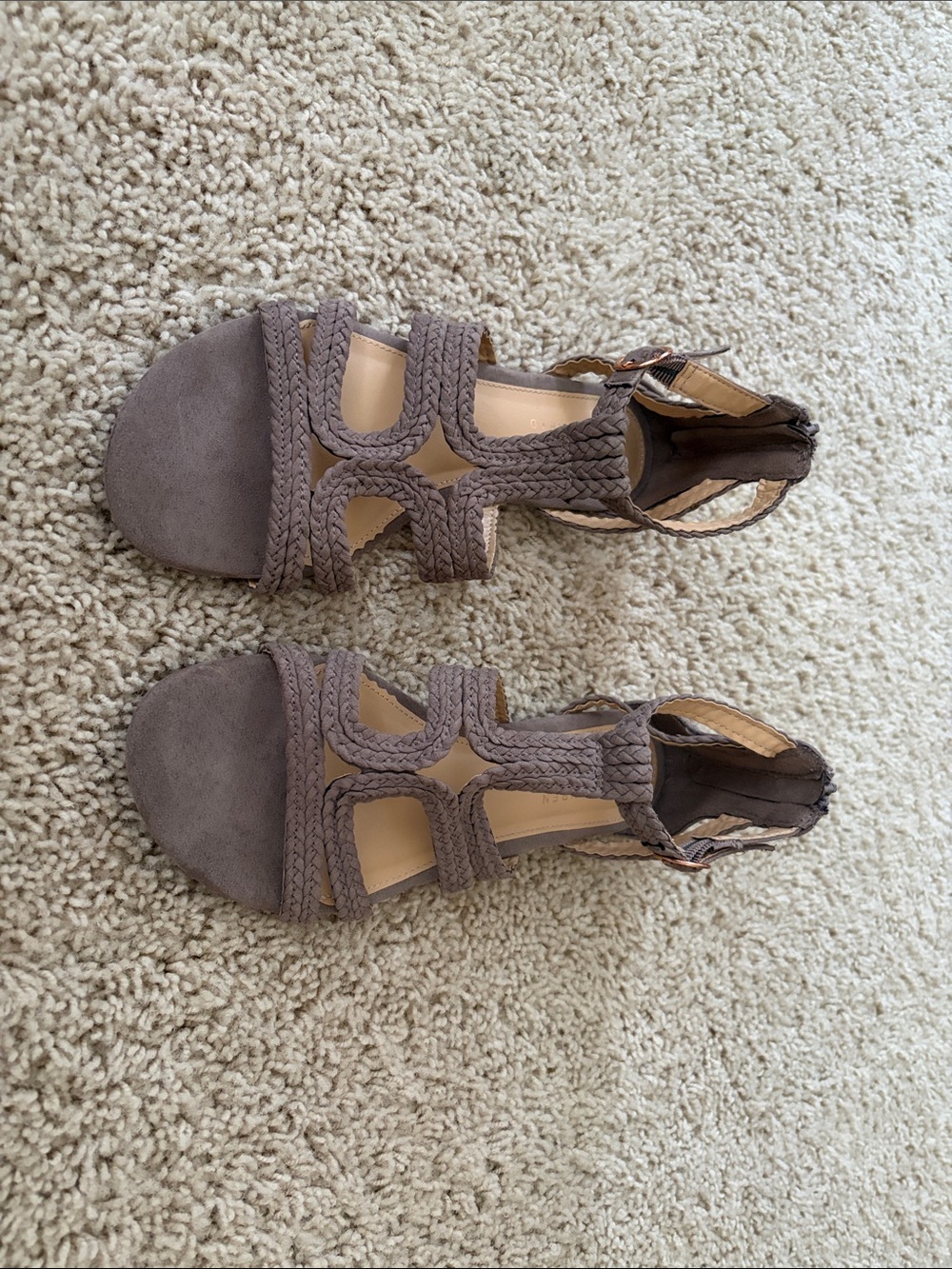 Lauren Conrad Braided Cutout Sandal - Women’s Size 8 - Picture 3 of 5
